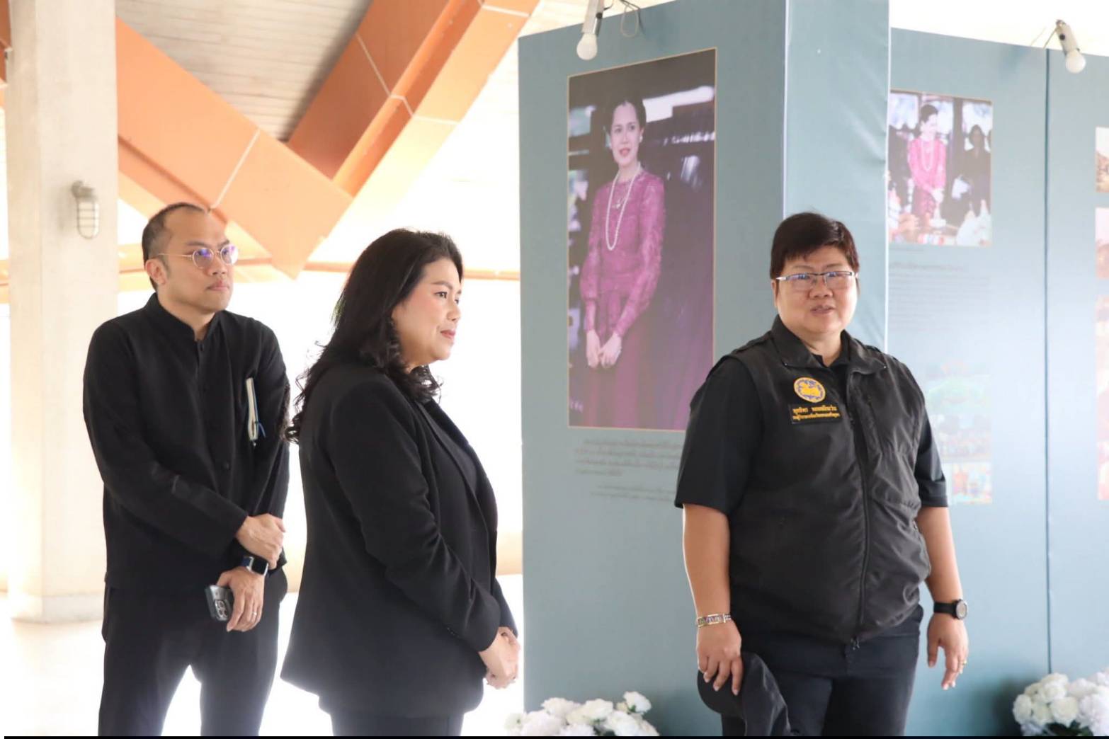 title - ผู้ว่าราชการจังหวัดพระนครศรีอยุธยา ลงตรวจพื้นที่เตรียมการพระราชพิธีถวายพระเพลิงพระบรมศพ สมเด็จพระนางเจ้าสิริกิติ์ พระบรมราชินีนาถ พระบรมราชชนนีพันปีหลวง ณ ศูนย์ส่งเสริมและพัฒนาอาชีพเสริมนอกภาคการเกษตร อำเภอบางไทร